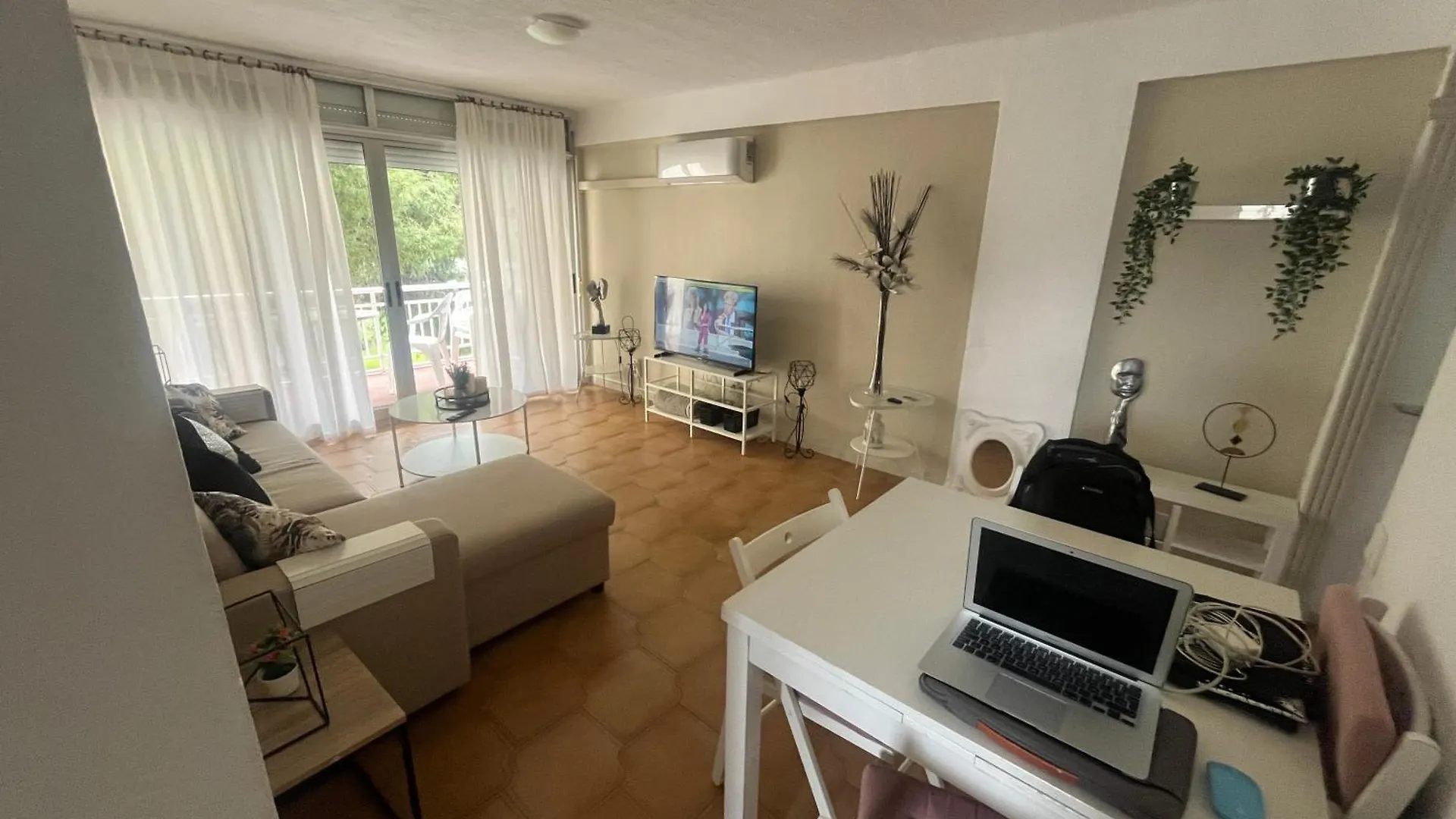 Sol ,Mar Y Jardin En El Centro De Salou Apartment Spain